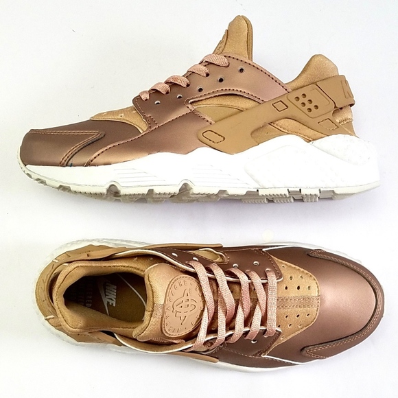 Nike Shoes - Nike Huarache Run Premium Metallic Red Bronze